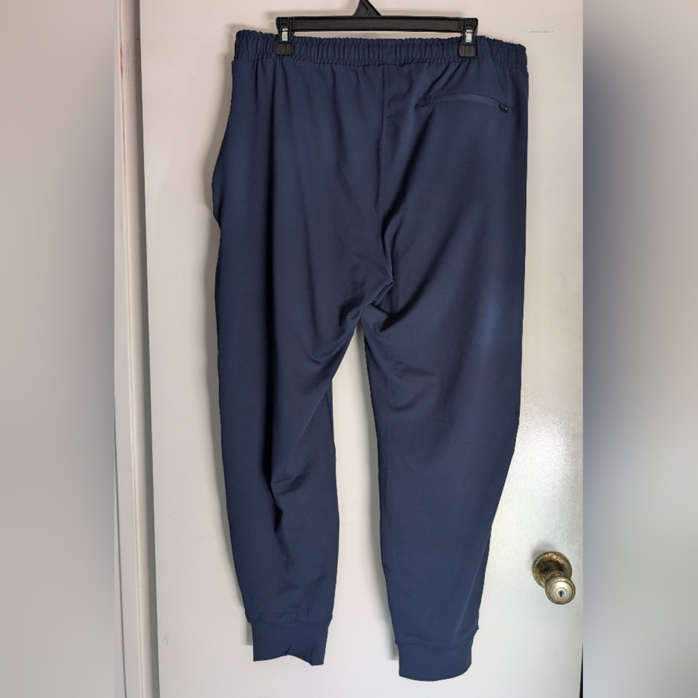 Kirkland Signature Blue Sweatpants Relaxed Fit Joggers - Picture 3 of 3